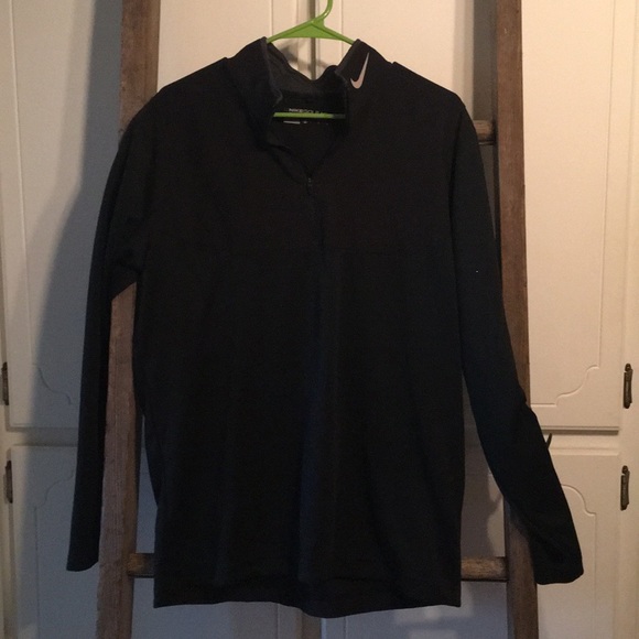 Nike Other - Nike gold dri fit large tour performance